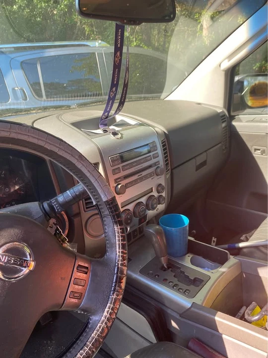 2006 Nissan Armada - Image 6 of 8