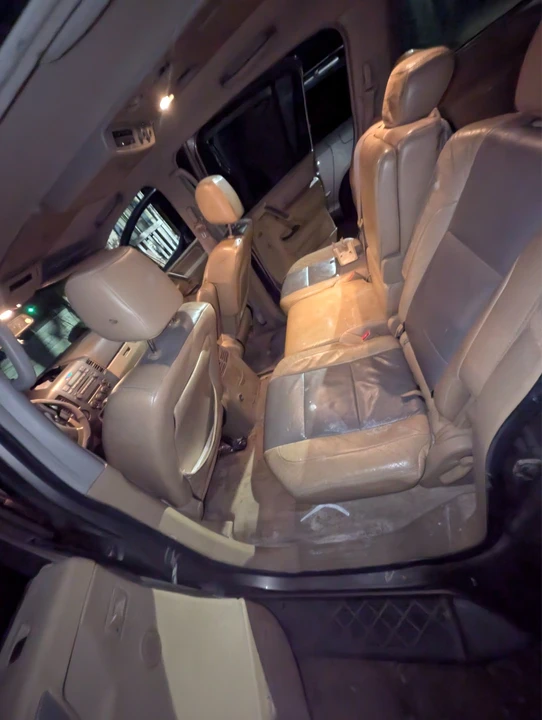 2006 Nissan Armada - Image 5 of 13