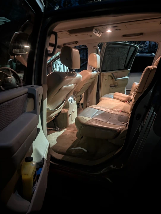 2006 Nissan Armada - Image 2 of 13