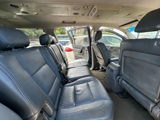 2006 Nissan Armada - Image 10 of 12