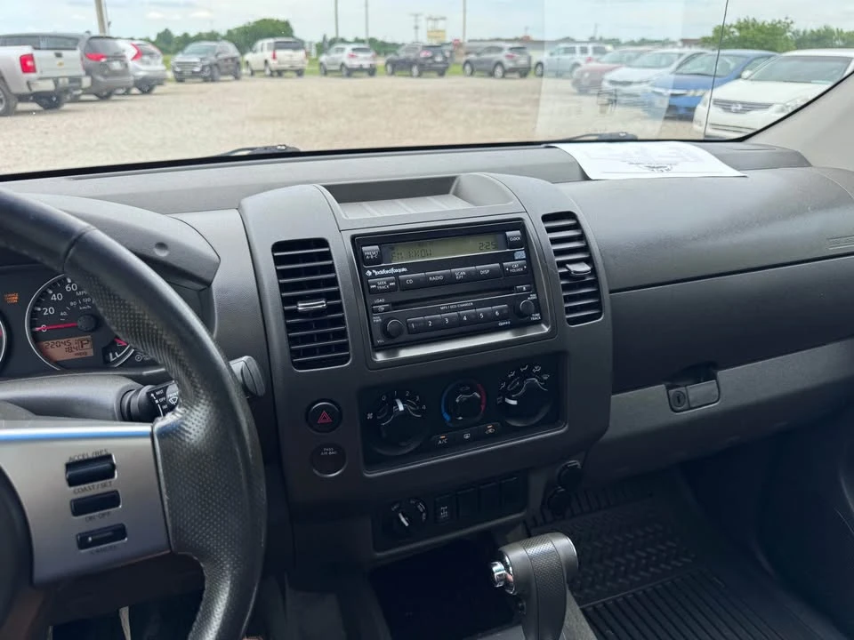 2006 Nissan Frontier 2nd Gen - Image 14 of 20
