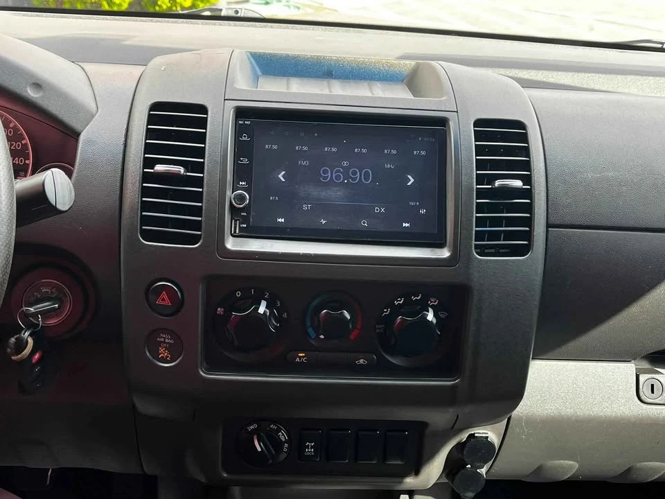 2006 Nissan Frontier 2nd Gen - Image 7 of 10