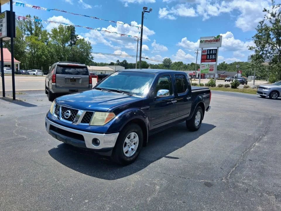 2006 Nissan Frontier 2nd Gen - Image 5 of 11