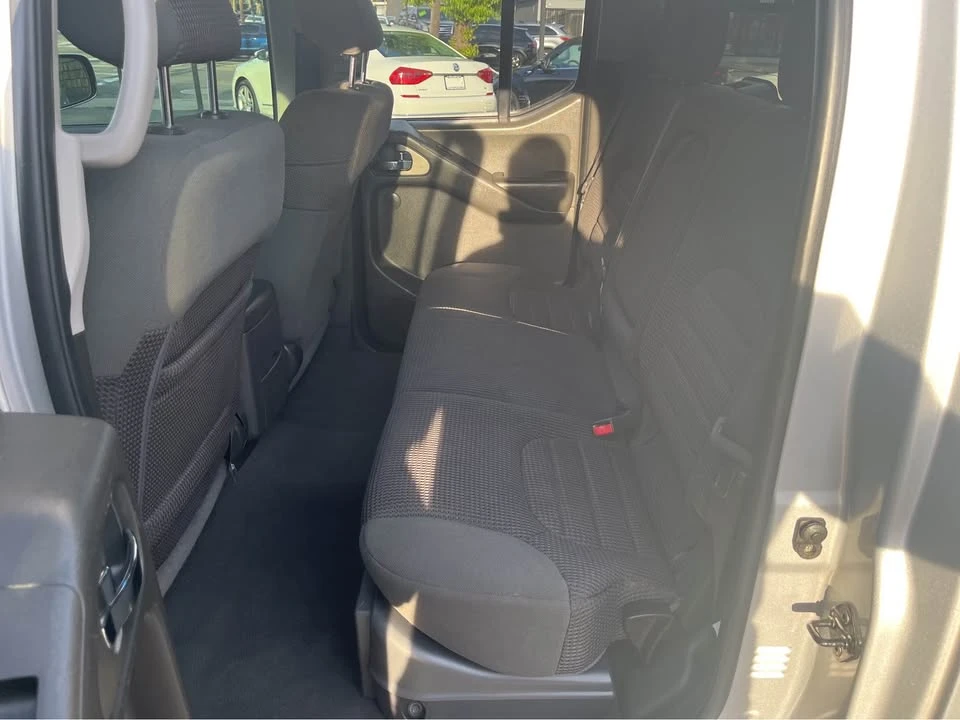 2006 Nissan Frontier 2nd Gen - Image 11 of 16