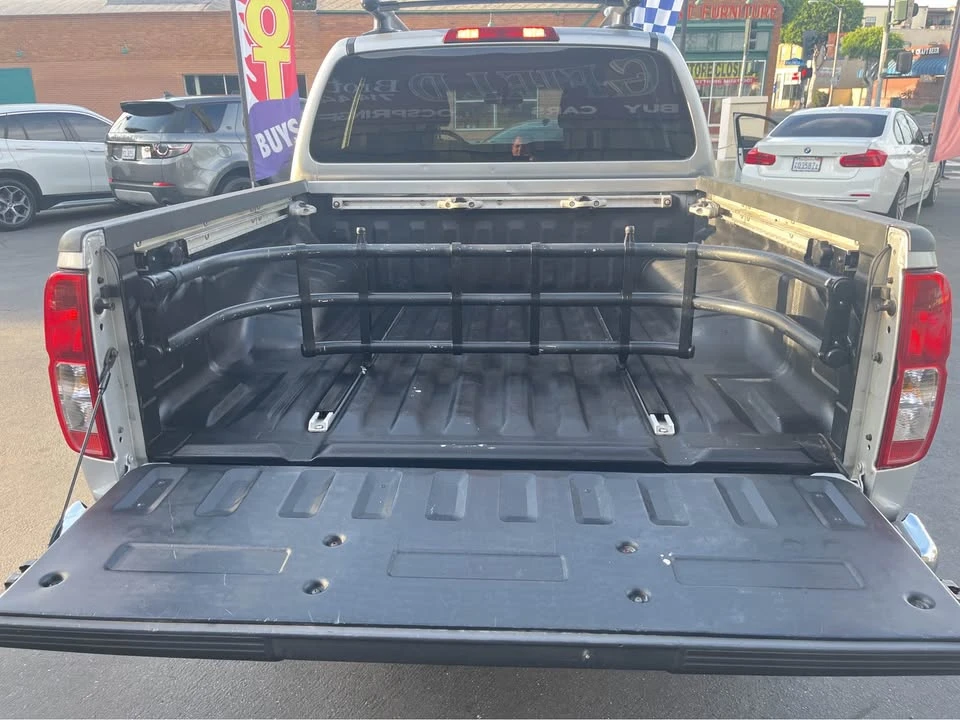 2006 Nissan Frontier 2nd Gen - Image 14 of 16