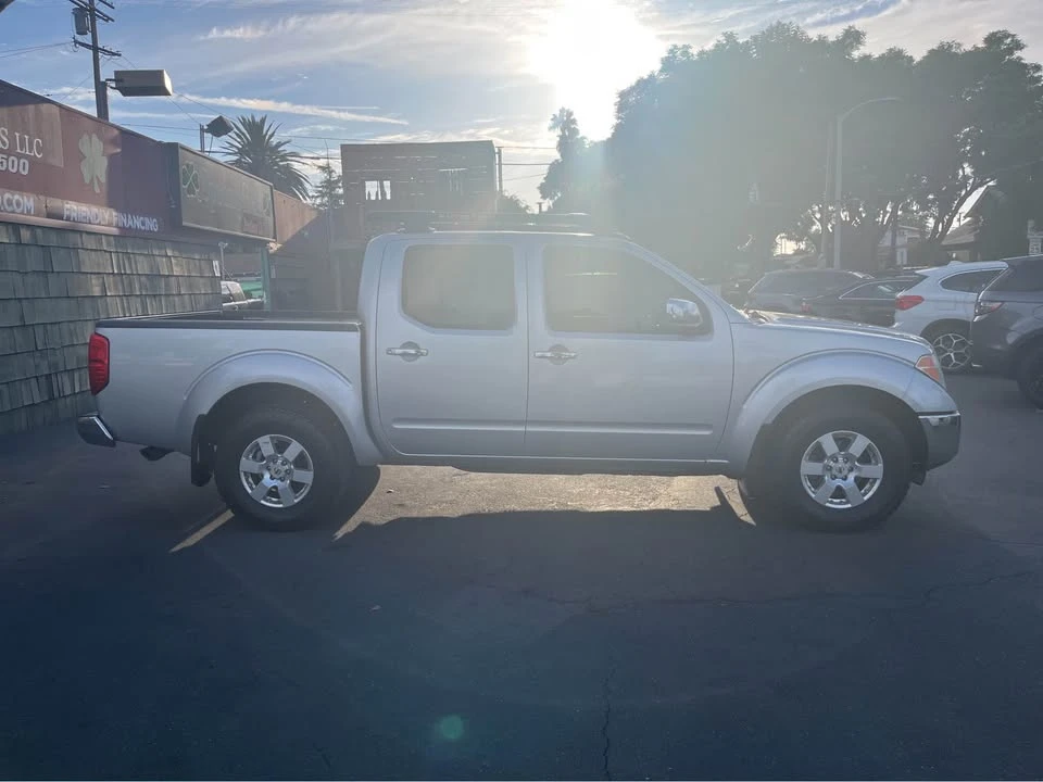 2006 Nissan Frontier 2nd Gen - Image 4 of 16