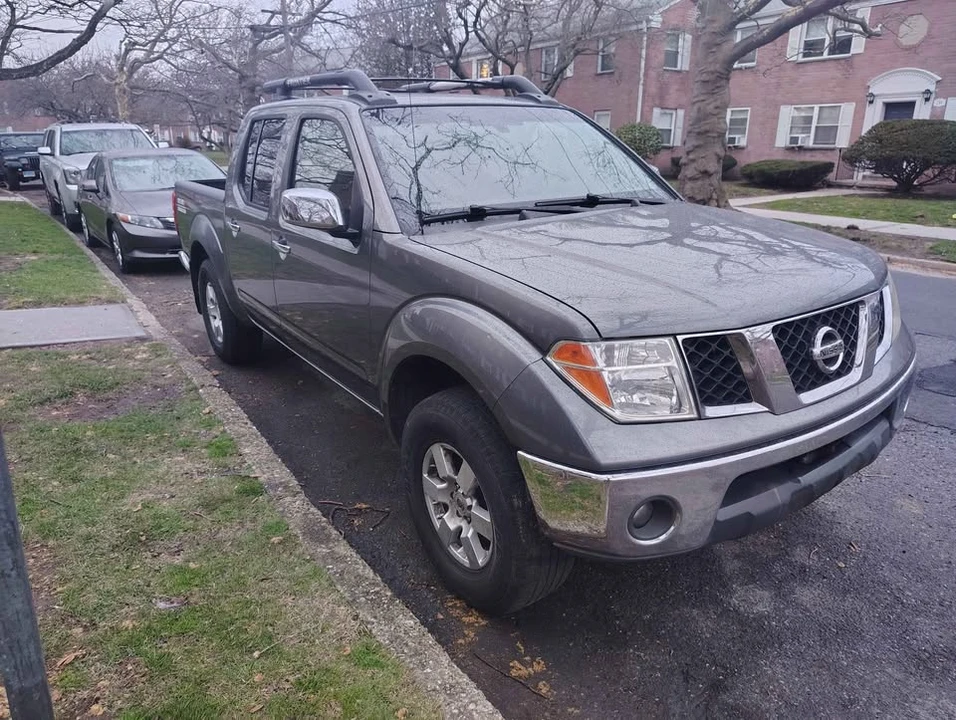 2006 Nissan Frontier 2nd Gen - Image 2 of 12