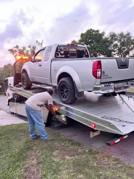 2006 Nissan Frontier Nismo Pickup 4D 5 ft
