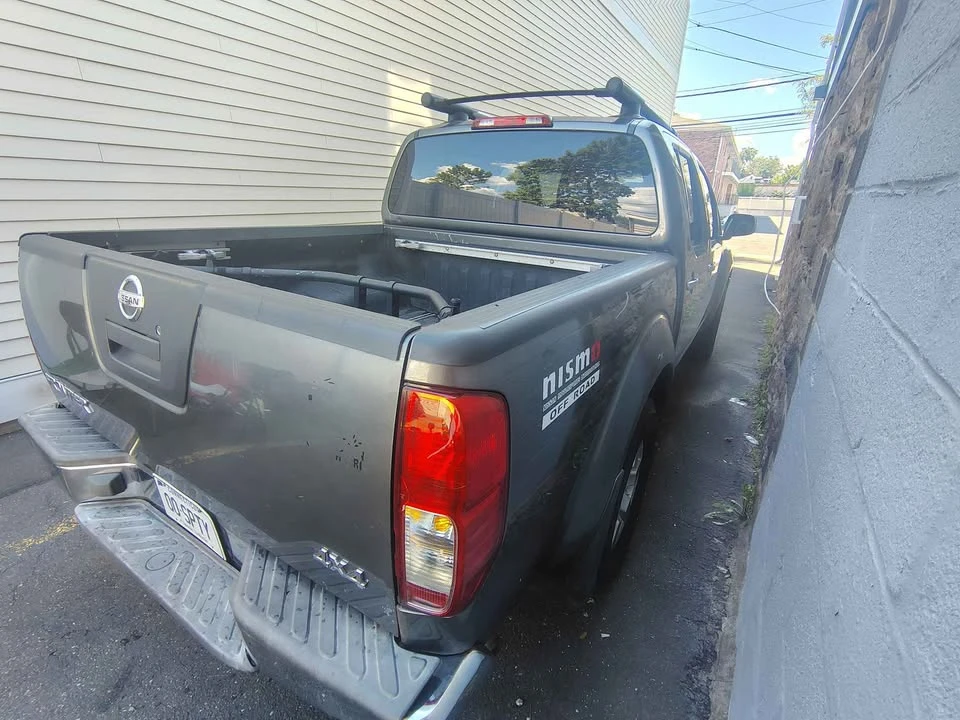 2006 Nissan Frontier 2nd Gen - Image 3 of 5