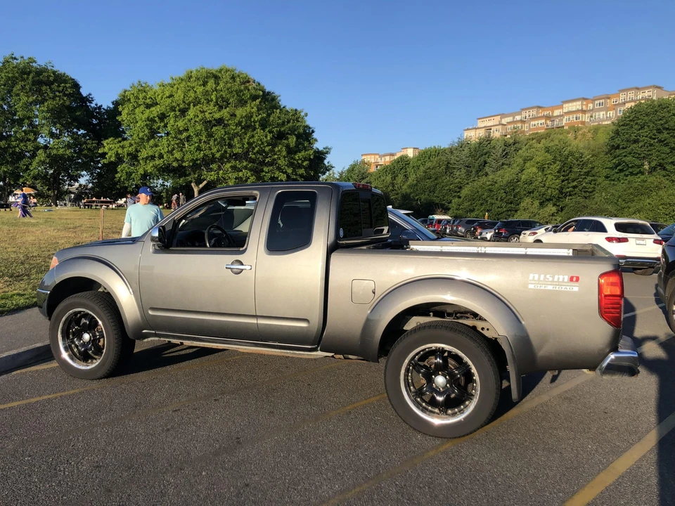 2006 Nissan Frontier 2nd Gen - Image 4 of 31
