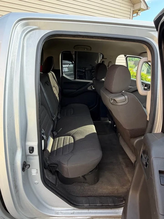 2006 Nissan Frontier 2nd Gen - Image 9 of 9