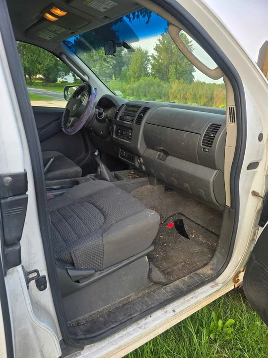 2006 Nissan Frontier 2nd Gen - Image 6 of 7
