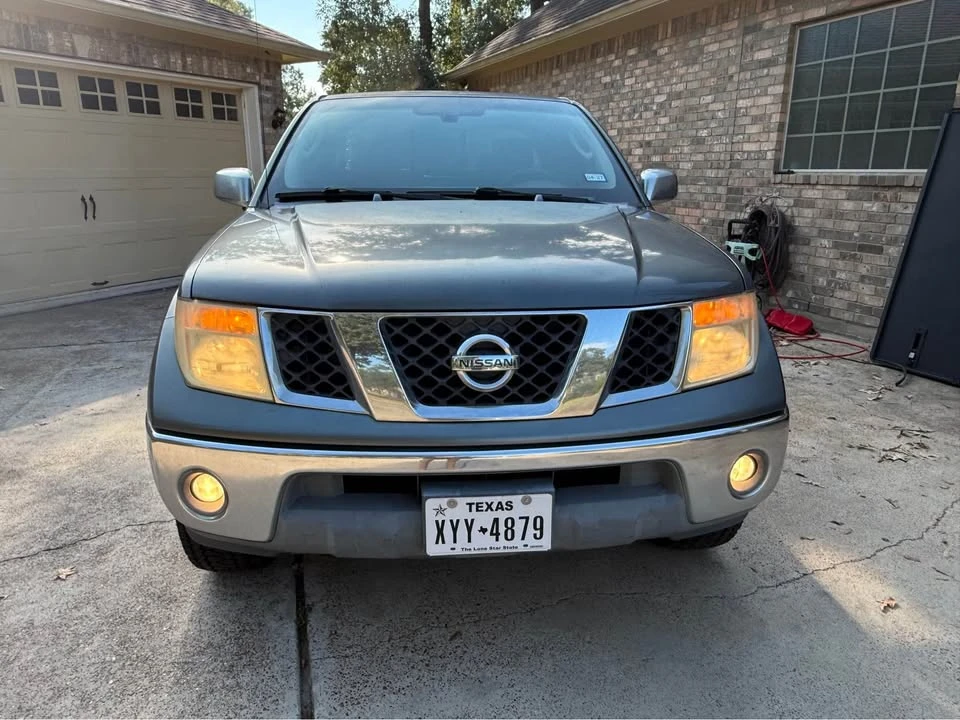 2006 Nissan Frontier 2nd Gen - Image 2 of 13