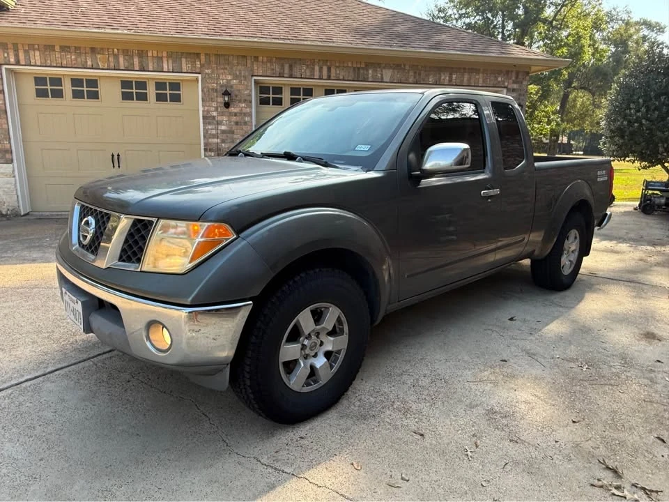 2006 Nissan Frontier 2nd Gen - Image 3 of 13