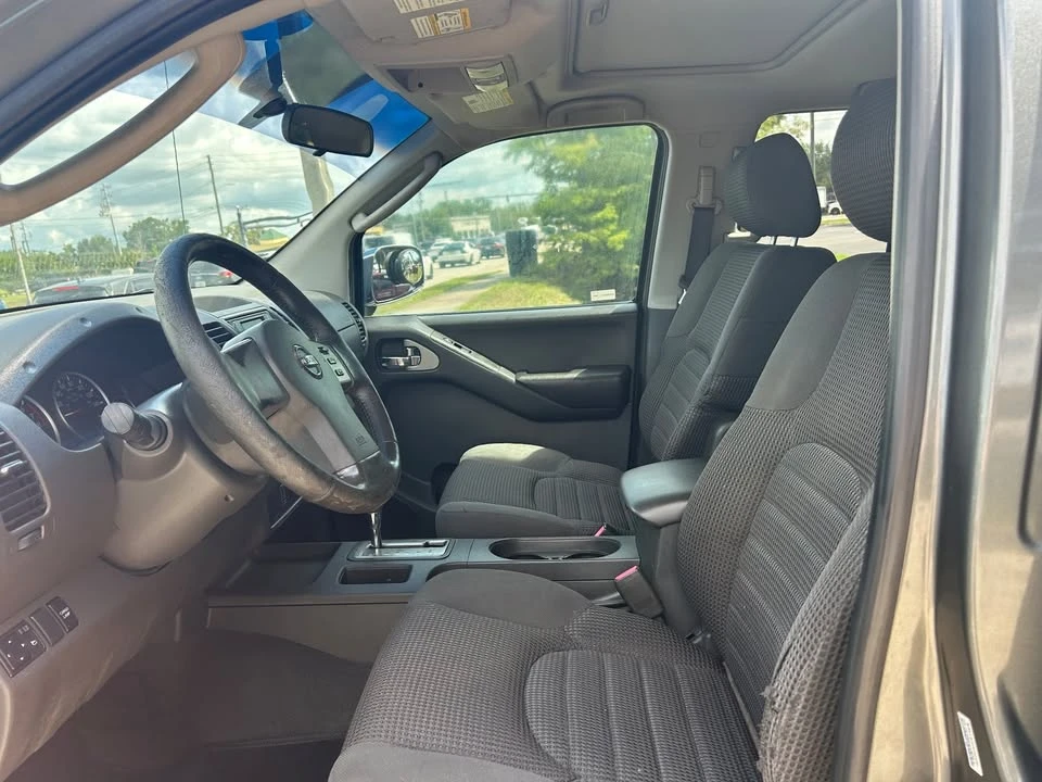 2006 Nissan Frontier 2nd Gen - Image 7 of 13