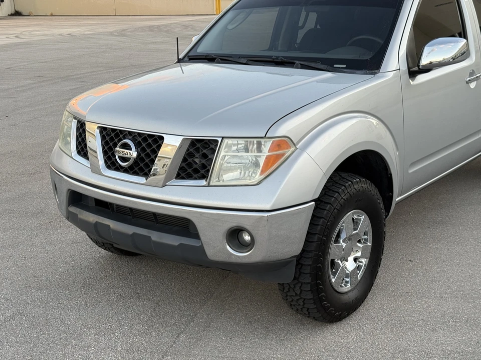 2006 Nissan Frontier 2nd Gen - Image 17 of 21