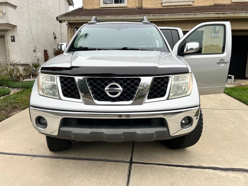 2006 Nissan Frontier 2nd Gen - Image 3 of 17