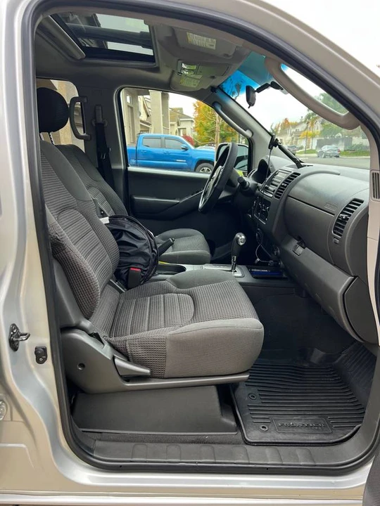 2006 Nissan Frontier 2nd Gen - Image 14 of 17