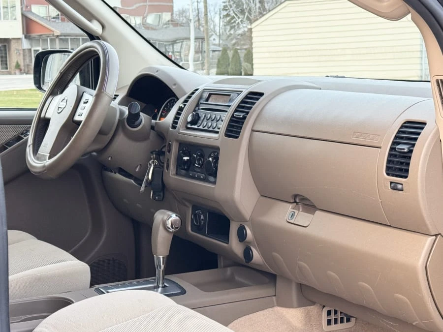 2006 Nissan Frontier 2nd Gen - Image 25 of 31