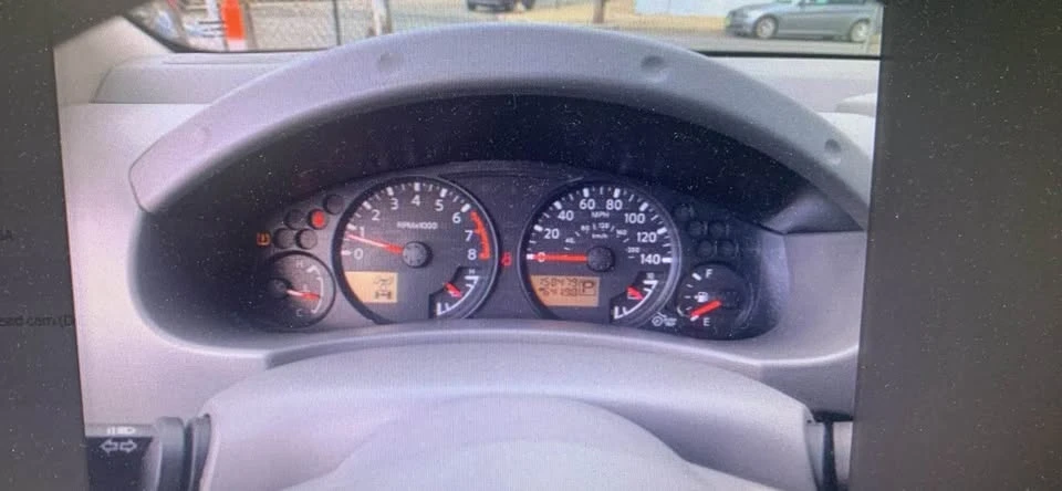 2006 Nissan Frontier 2nd Gen - Image 15 of 18