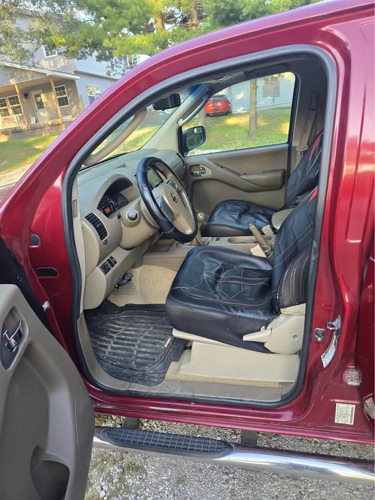 2006 Nissan Frontier 2nd Gen - Image 4 of 12