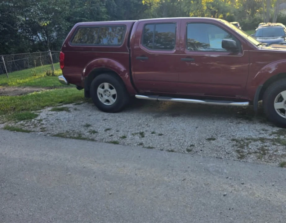 2006 Nissan Frontier 2nd Gen - Image 5 of 12