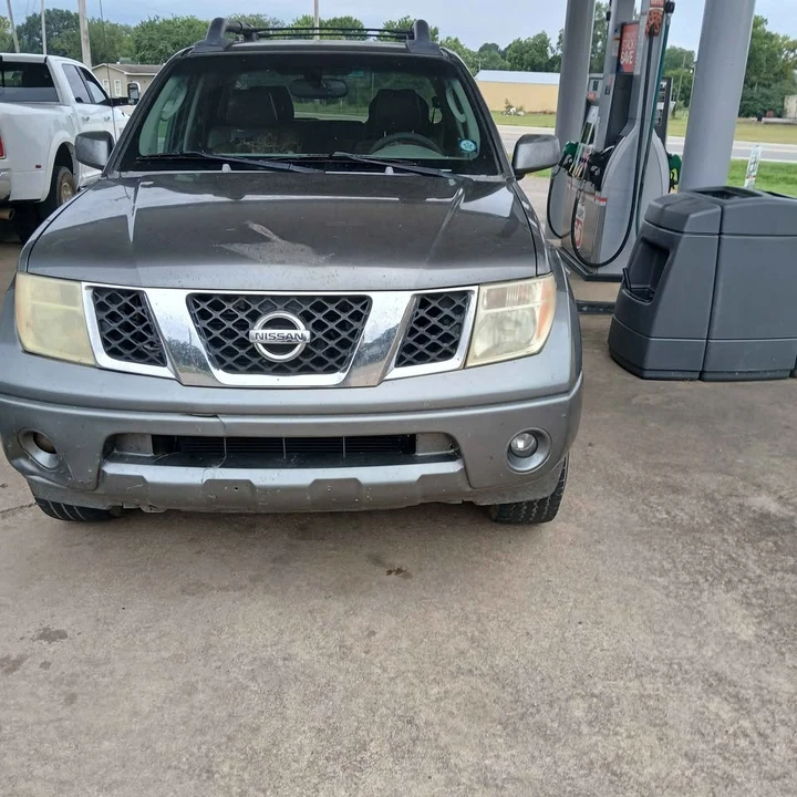 2006 Nissan Frontier 2nd Gen - Image 8 of 9