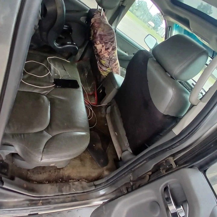 2006 Nissan Frontier 2nd Gen - Image 3 of 9