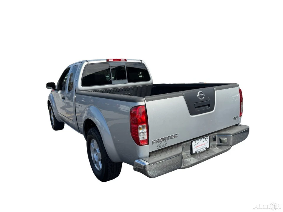 2006 Nissan Frontier 2nd Gen - Image 2 of 12