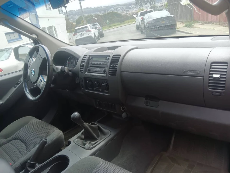 2006 Nissan Frontier 2nd Gen - Image 8 of 16