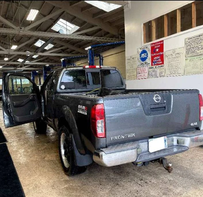 2006 Nissan Frontier 2nd Gen - Image 2 of 6