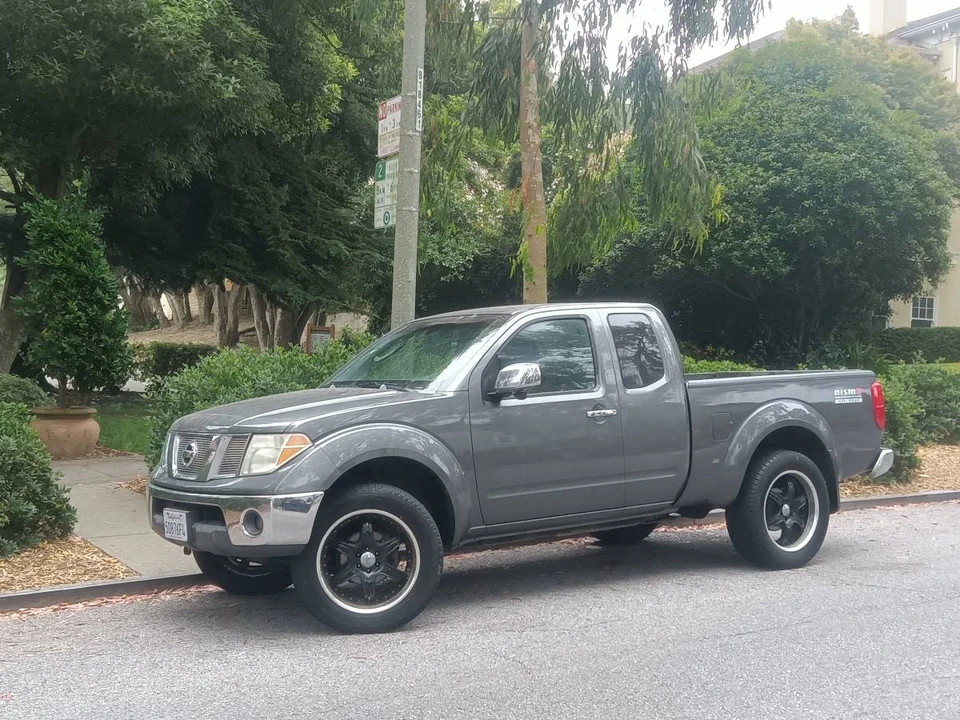 2006 Nissan Frontier 2nd Gen - Image 6 of 16