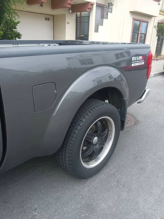 2006 Nissan Frontier 2nd Gen - Image 12 of 16