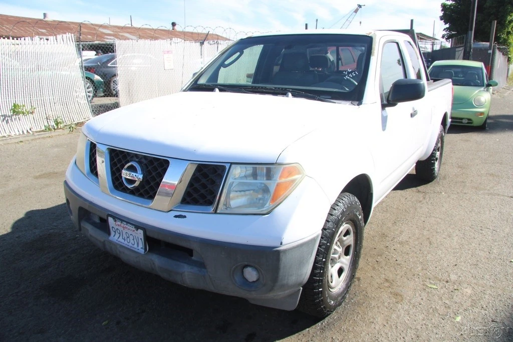 2006 Nissan Frontier 2nd Gen - Image 2 of 21