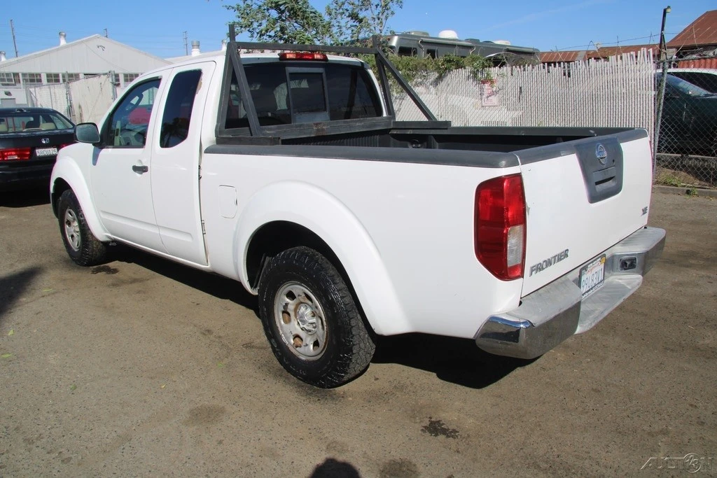 2006 Nissan Frontier 2nd Gen - Image 5 of 21