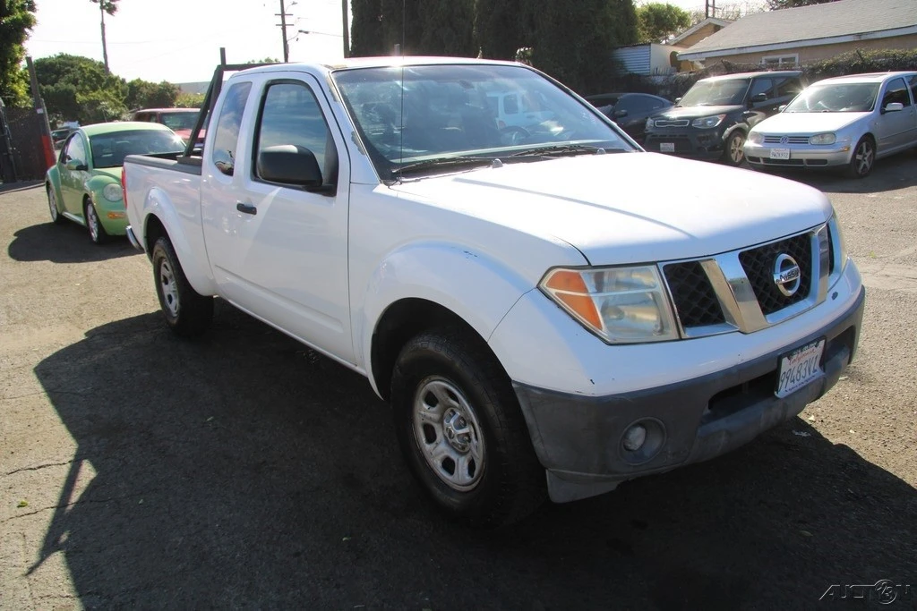 2006 Nissan Frontier 2nd Gen - Image 10 of 21