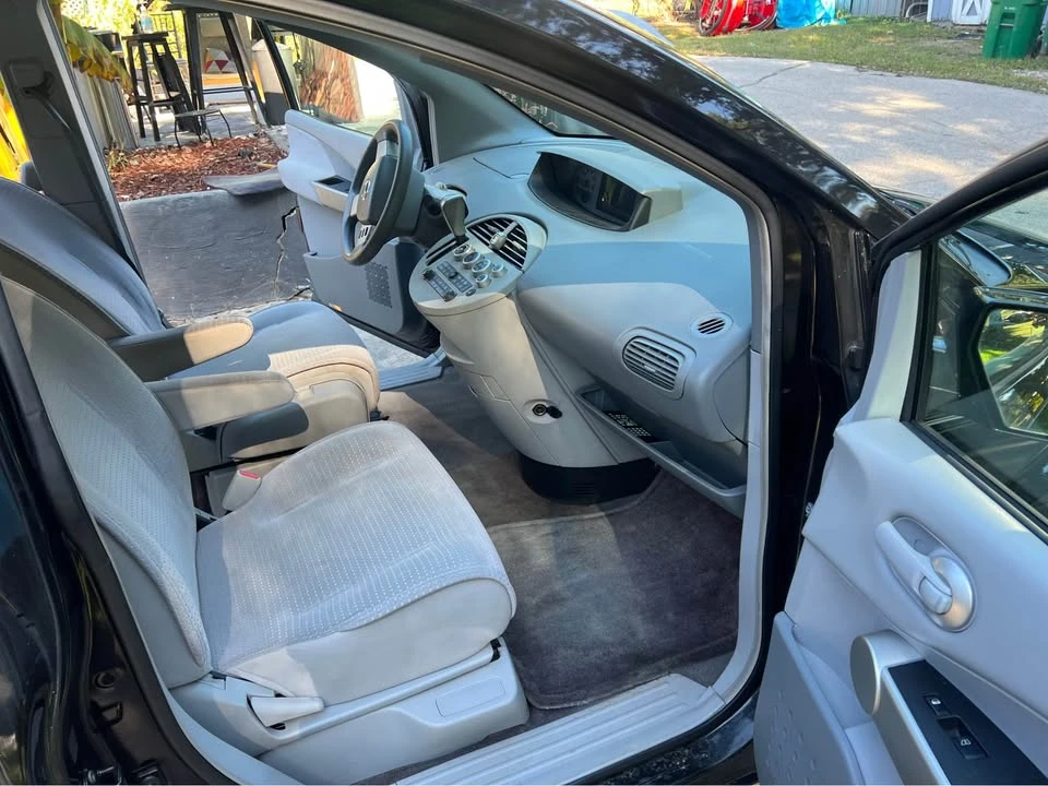 2006 Nissan Quest - Image 9 of 17