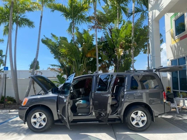 2006 Nissan Armada - Image 9 of 21