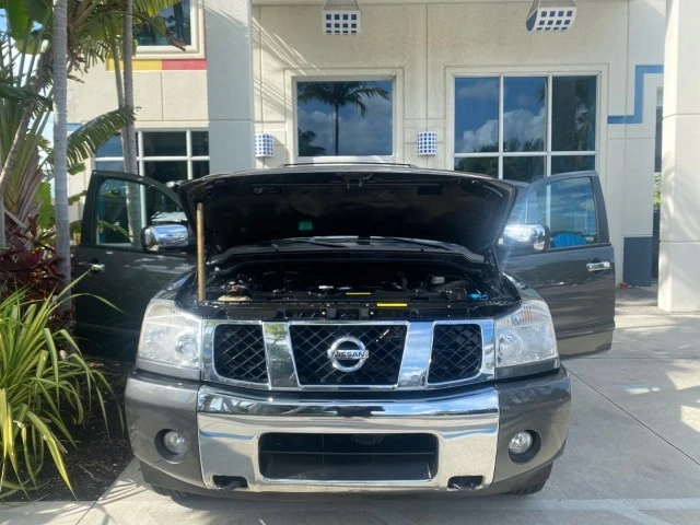 2006 Nissan Armada - Image 18 of 21
