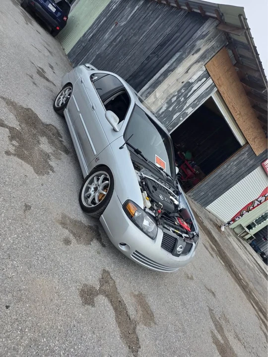 2006 Nissan Sentra SE-R 5th Gen - Image 4 of 11