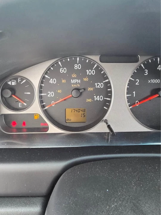 2006 Nissan Sentra SE-R 5th Gen - Image 10 of 11