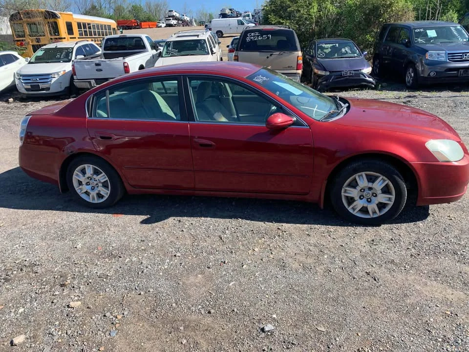 2006 Nissan Altima 3rd Gen - Image 2 of 6