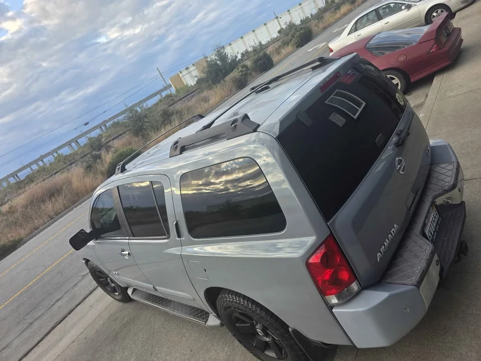 2006 Nissan Armada - Image 17 of 19