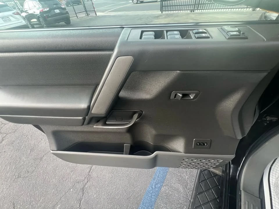 2006 Nissan Armada - Image 15 of 20