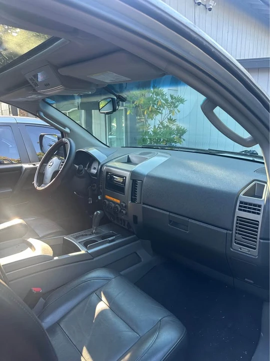 2006 Nissan Armada - Image 8 of 11