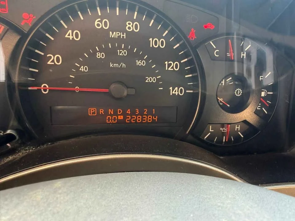 2006 Nissan Armada - Image 4 of 8