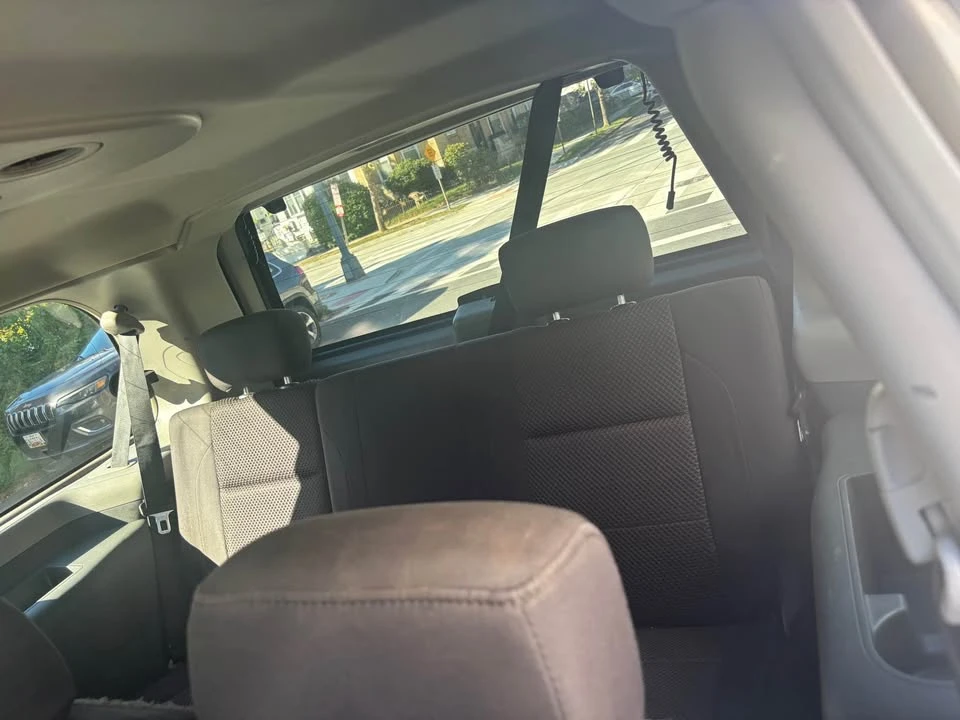 2006 Nissan Armada - Image 11 of 11