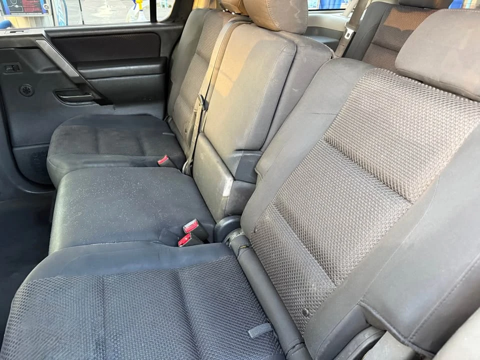 2006 Nissan Armada - Image 7 of 8
