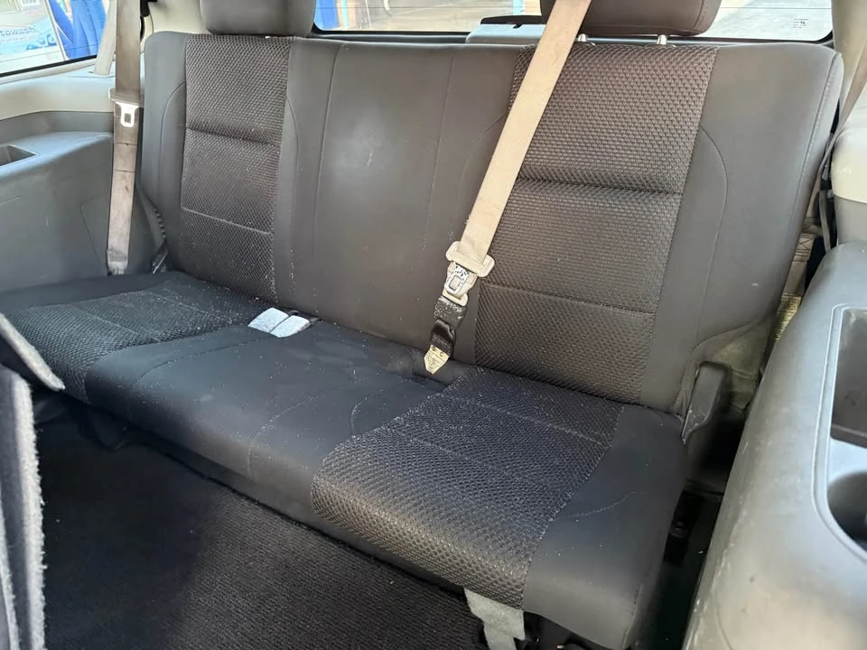 2006 Nissan Armada - Image 8 of 8