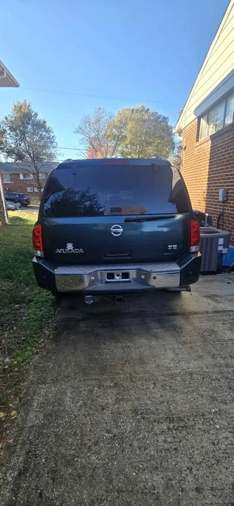 2006 Nissan Armada - Image 2 of 7